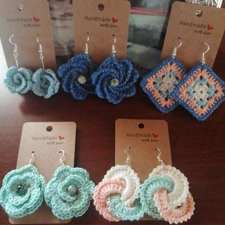 Orecchini vari in cotone, fatti a mano