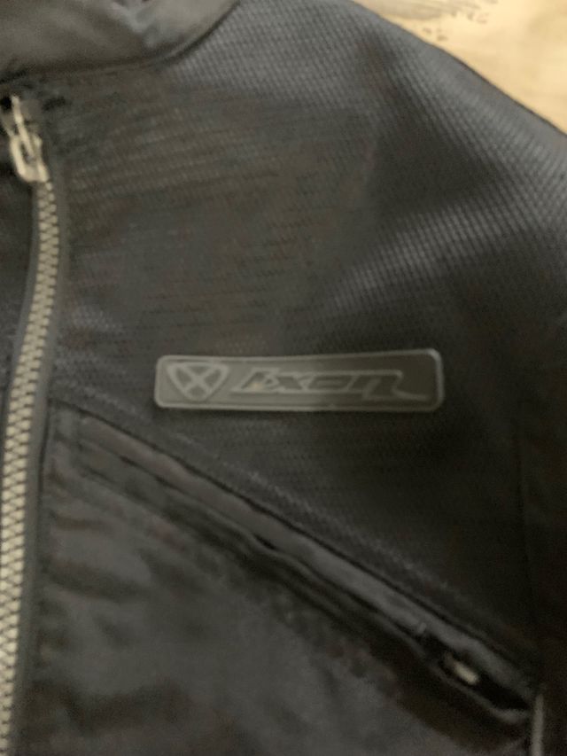 chaquetas y pantalon cordura de moto