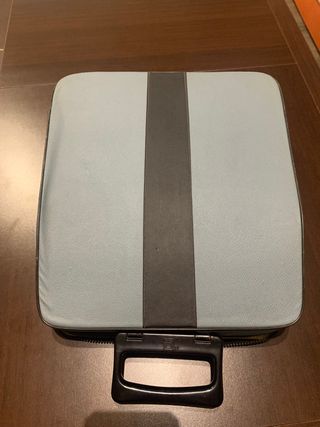 Máquina de escribir Olivetti lettera 32