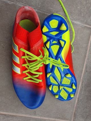 Botas de fútbol 