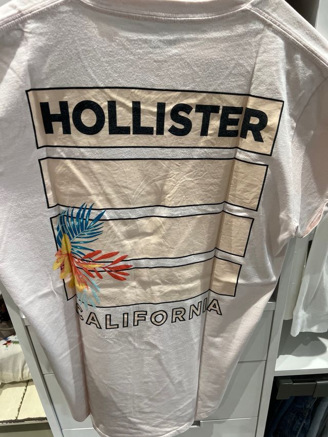 Camiseta Hollister