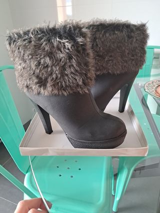 Botas negras tacón 38