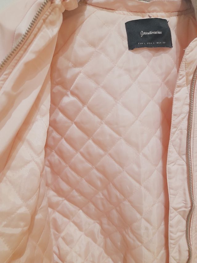 cazadora acolchada nueva Stradivarius Rosa palo