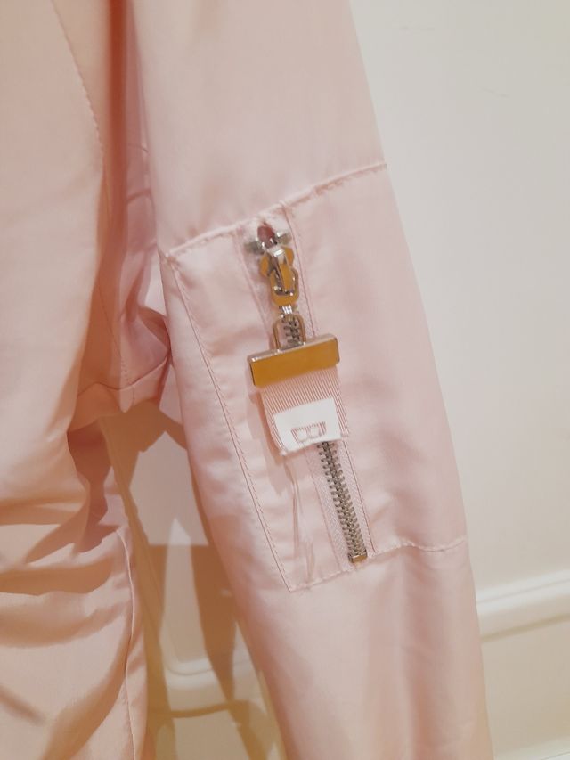 cazadora acolchada nueva Stradivarius Rosa palo