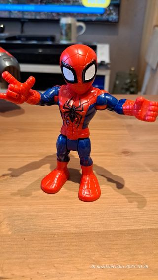 Avion, yet spider man Marvel