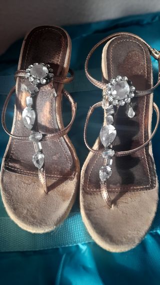 Sandalias