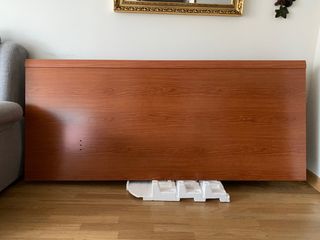 Cabecero, mesitas y cajonera