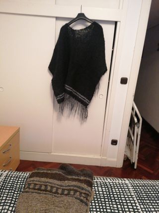 Poncho de lana