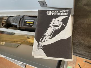 SIERRA DE SABLE PROFESIONAL BLACK&DECKER