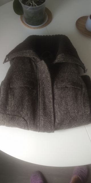 Abrigo de paño marron zara