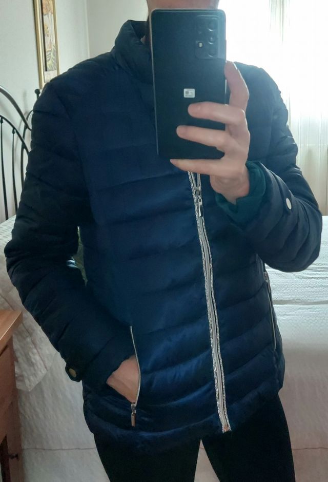 Anorak corto azul de Elogy