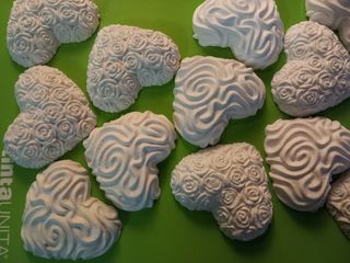 Cuoricini di gesso