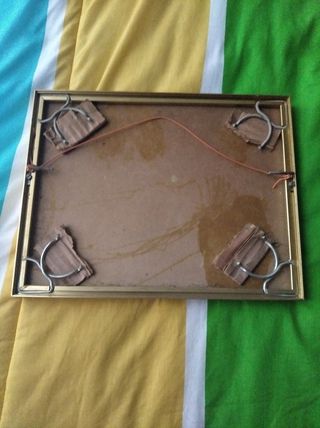 Cuadro cabaña y río