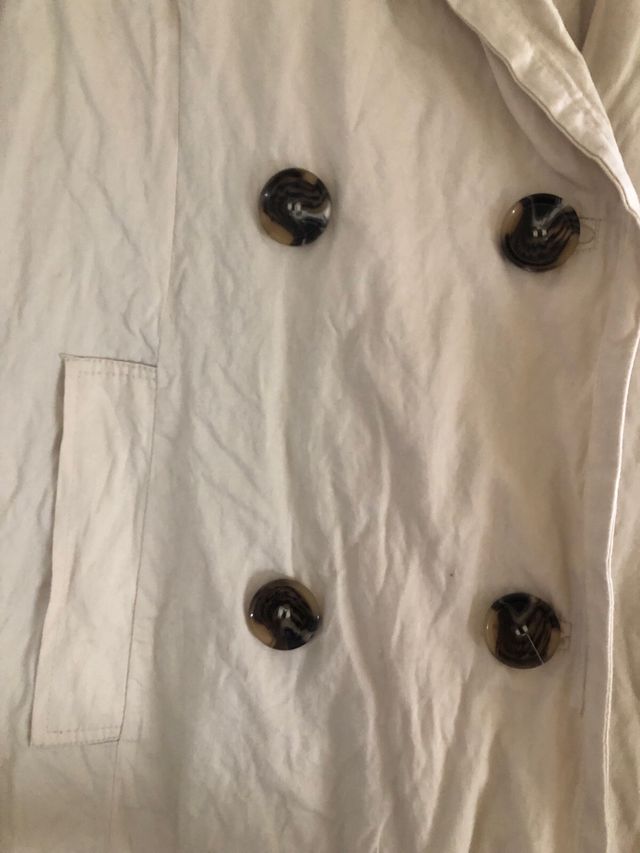 Gabardina Zara manga corta