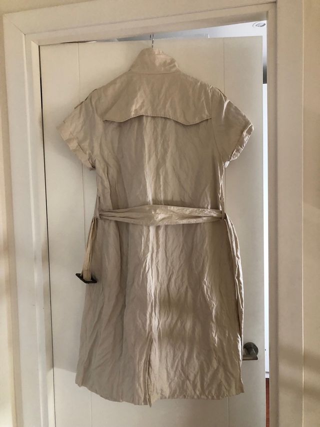 Gabardina Zara manga corta