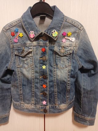 cazadora vaquera niña ZARA. talla 4-5
