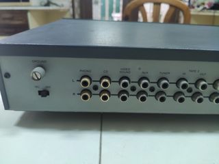 Amplificador NAD 114