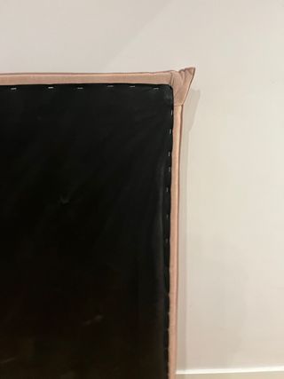 Cabecero practicamente muevo