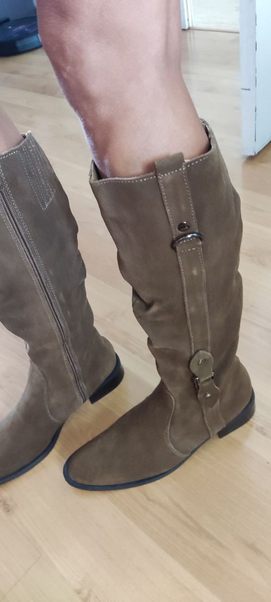 Botas altas de ante marrón N 38