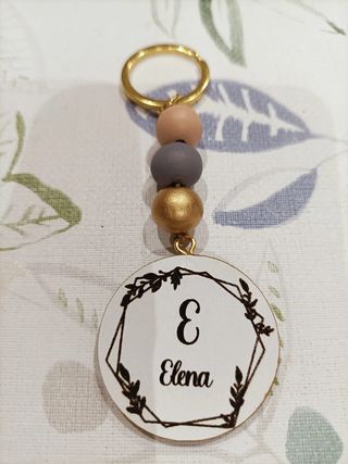 Llaveros de madera personalizables