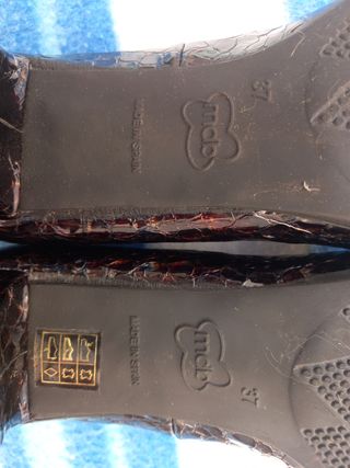 Zapatos piel mujer. N 37