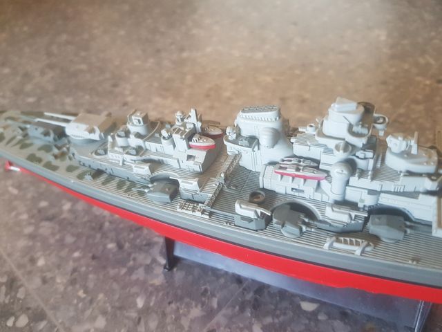 Bismarck y Tirpitz Force of valor