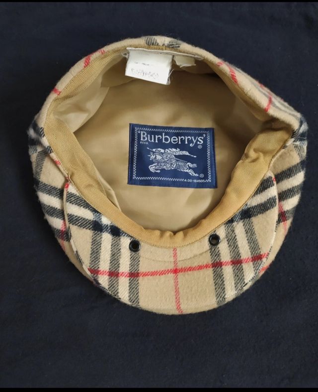 Boina Burberry
