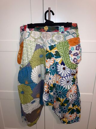 PANTALONES DESIGUAL