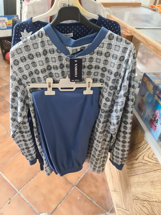 Pijama de hombres  y de mujer