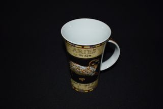 Caneca Alta signos Porcelana Fina-Aries 21Març.20A