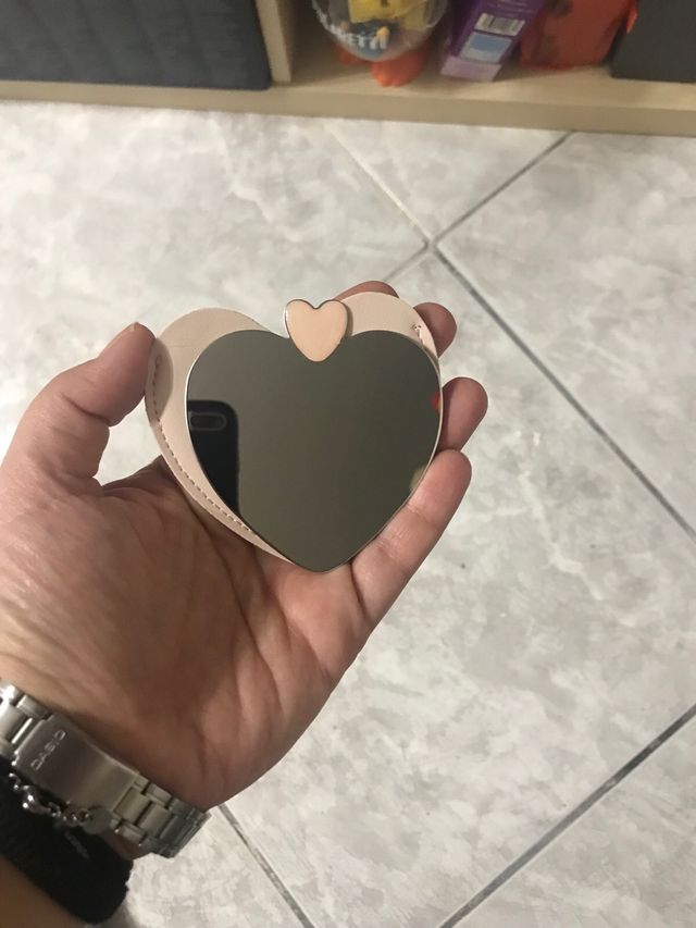 specchio da borsa rosa