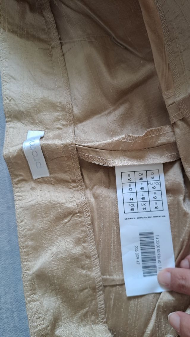 Pantalón beige seda natural salvaje T 38