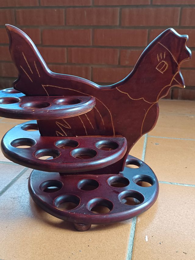 Huevera/gallina de madera para uso o decoración