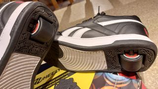 HEELYS REEBOK ( Wheeled Shoe) Talla 38. 