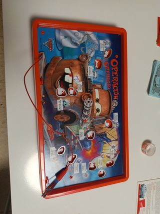Juego de operación mate (cars 2)