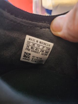 Botas Futbolista profesional Selección Española