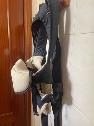 mochila portabebe jane y chicco