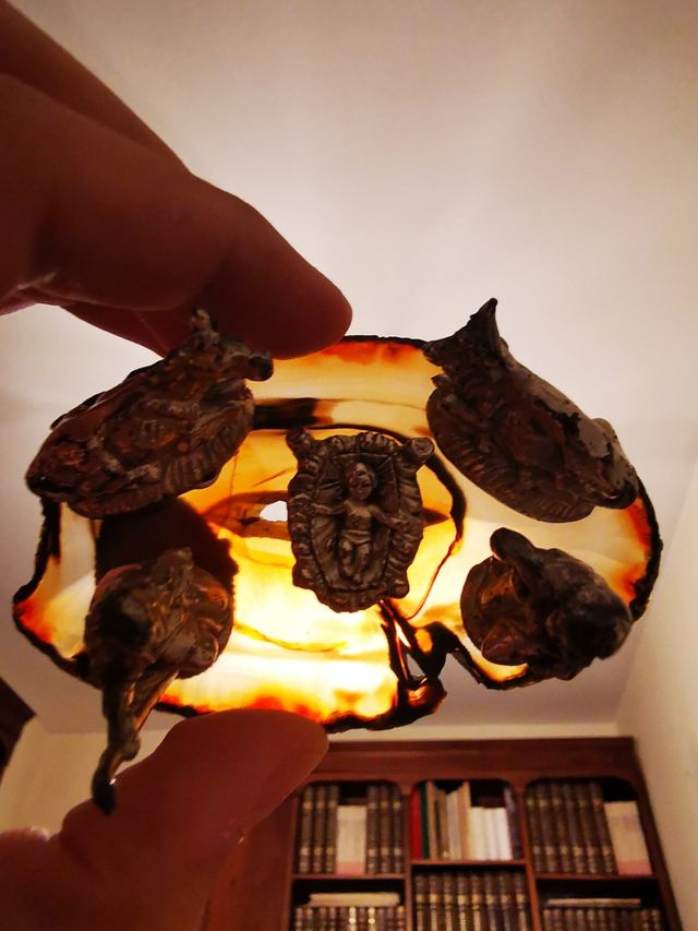 Presepe su agata gialla