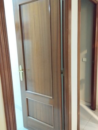 Urge mucho vender Puertas piso