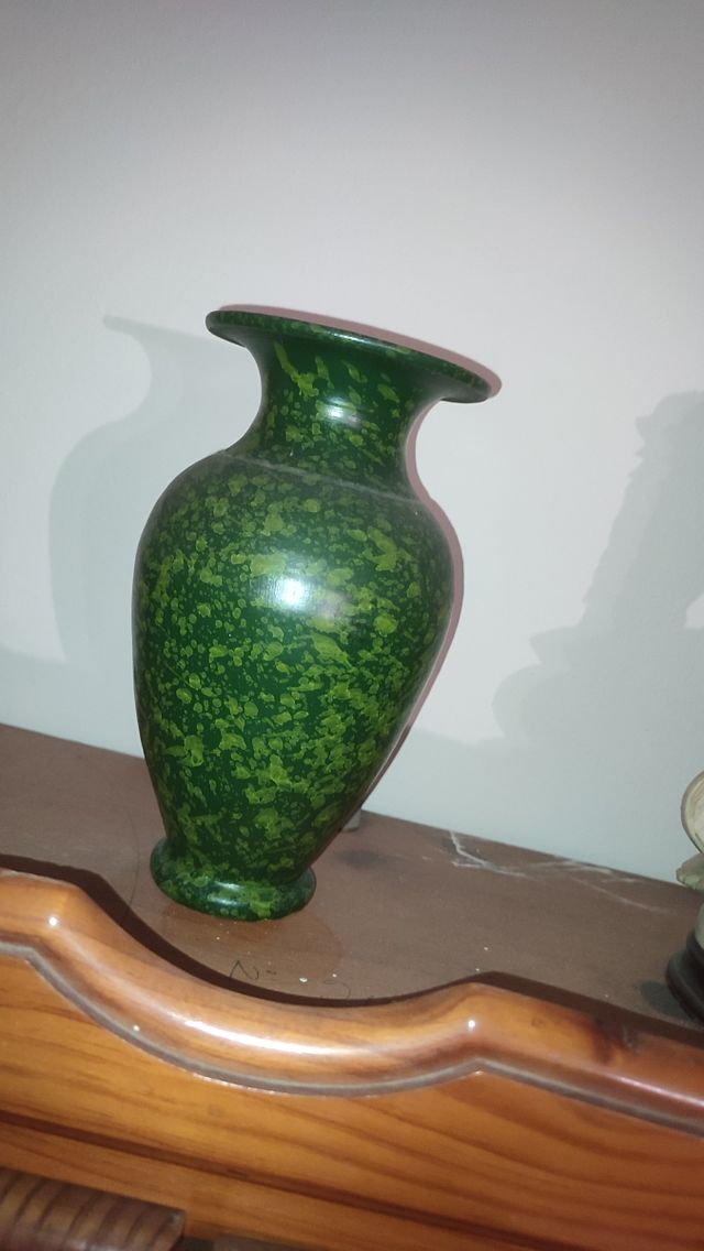 Jarrón decorativo verde