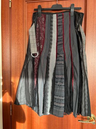 Falda fiesta desigual