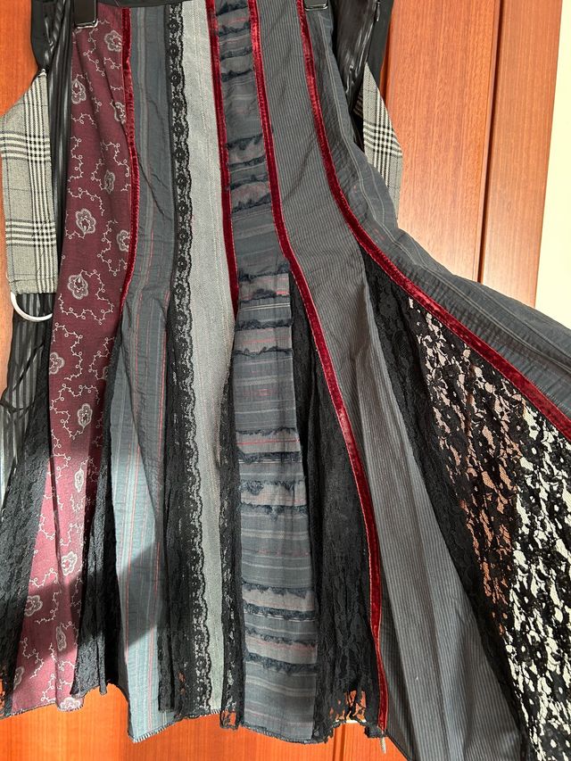 Falda fiesta desigual