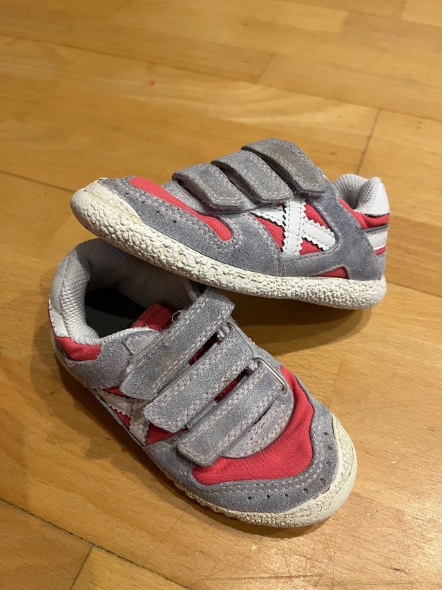 Zapatillas / bambas niña