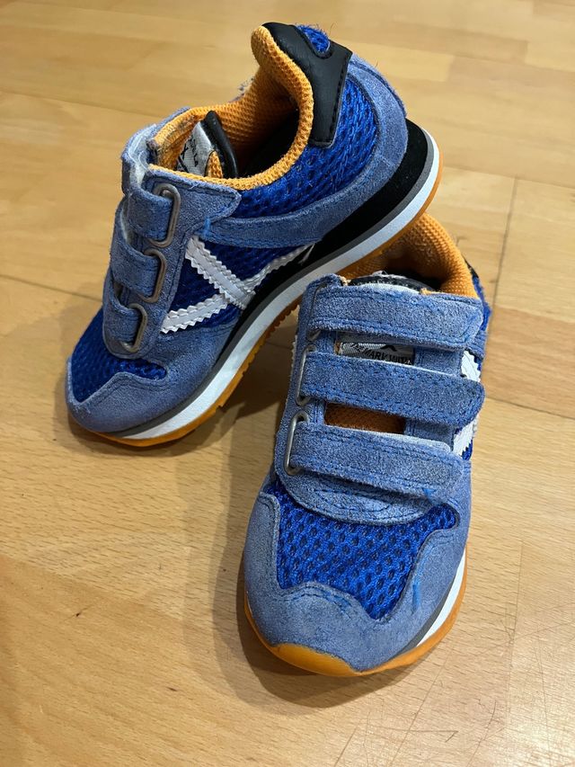 Zapatillas / bambas niña