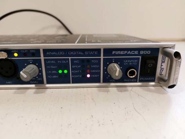 Interface de audio DAW RME FireFace 800