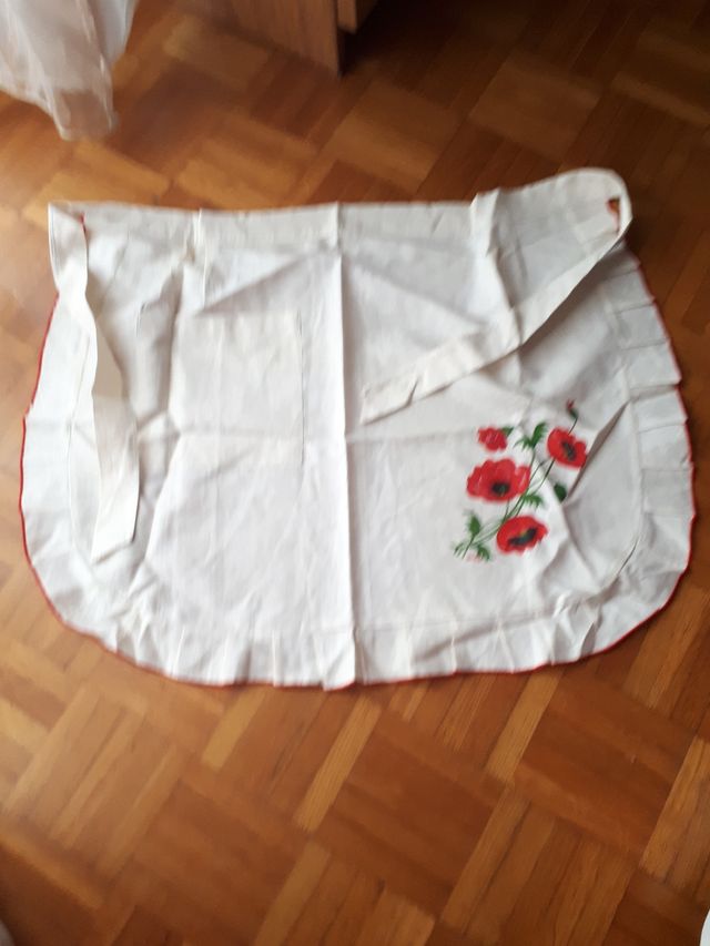 Grembiule vintage da cucina dipinto