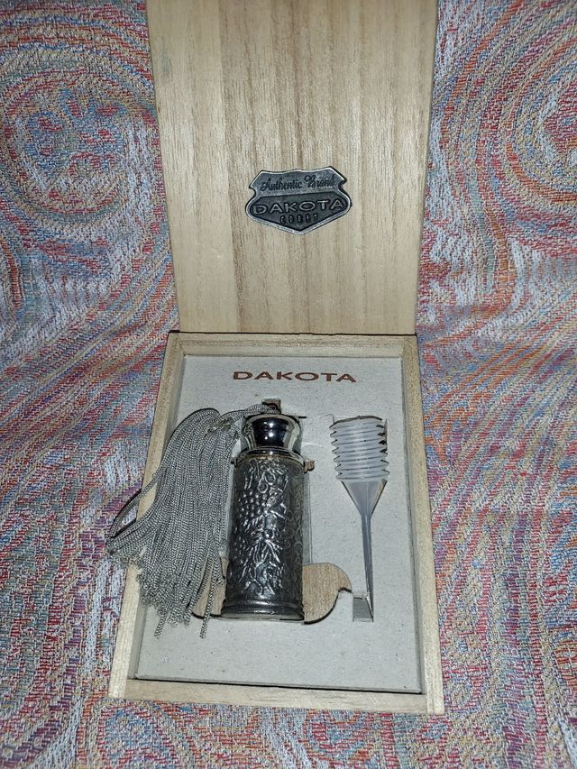 ESENCIERO CON PIPETA PARA RELLENAR