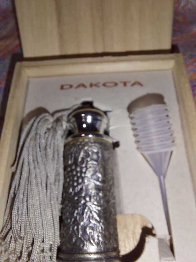 ESENCIERO CON PIPETA PARA RELLENAR