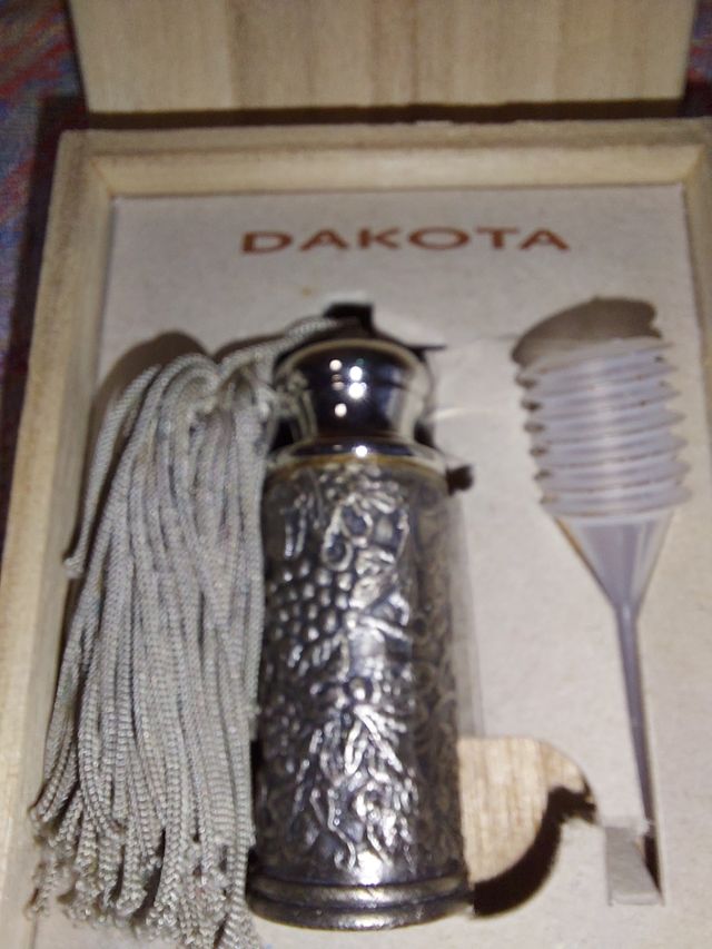 ESENCIERO CON PIPETA PARA RELLENAR