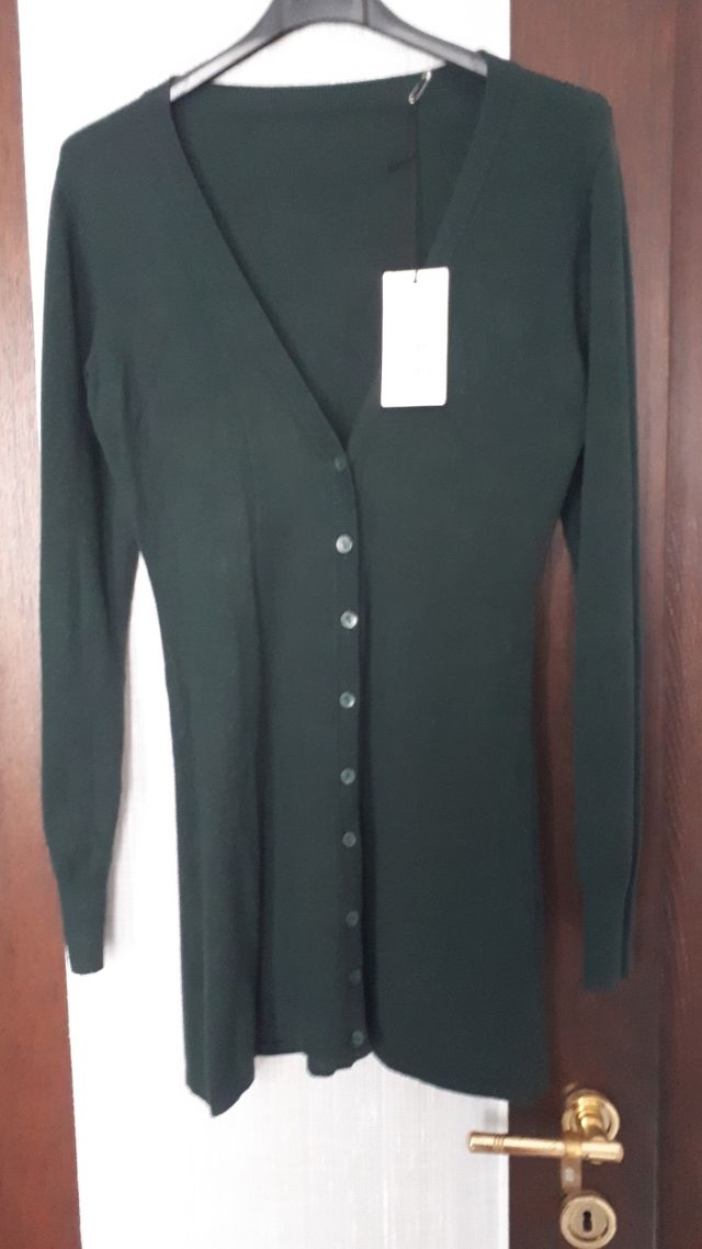 Cardigan lungo colore verde sottobosco